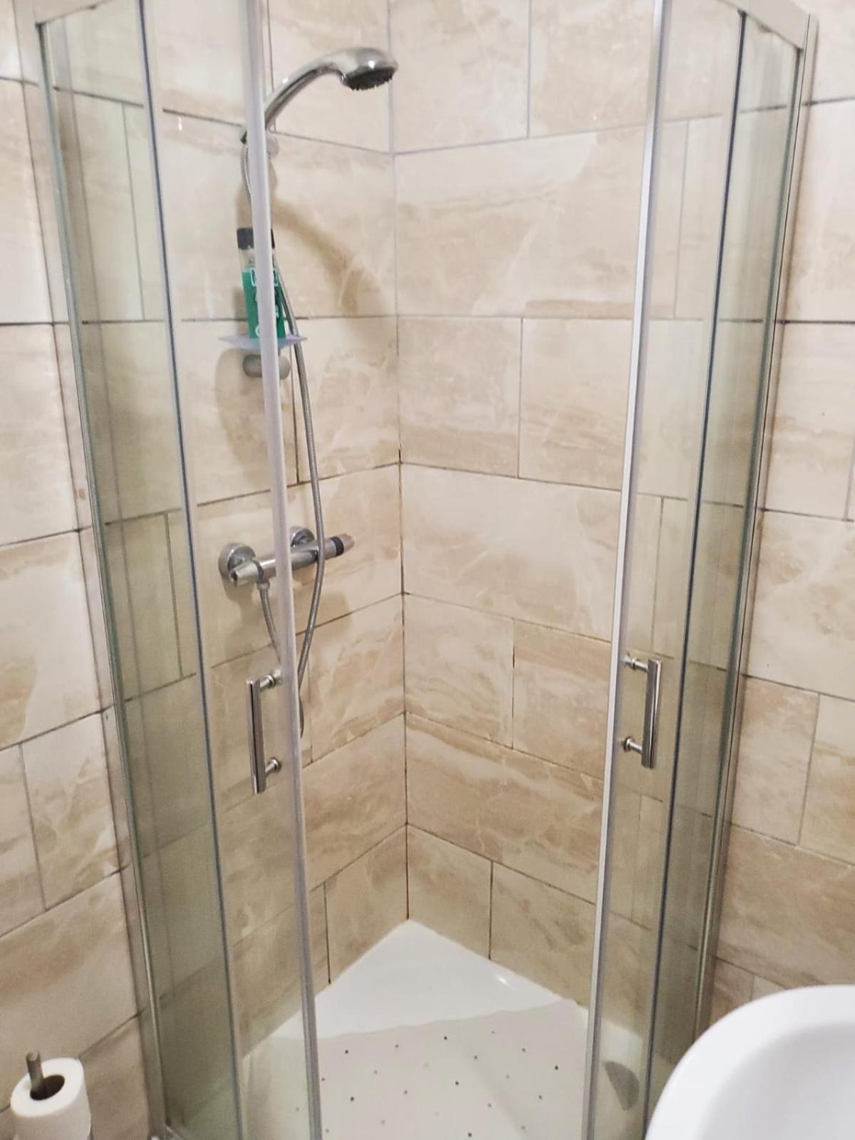 En Suite Bedrooms, Heaton, Newcastle Cameră foto